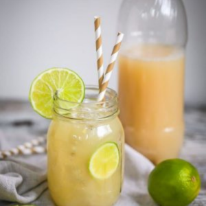 PINEAPPLE & GINGER BEER